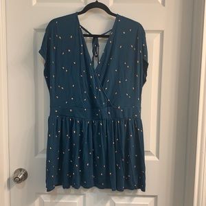 Torrid Short Sleeve Blue top with heart details